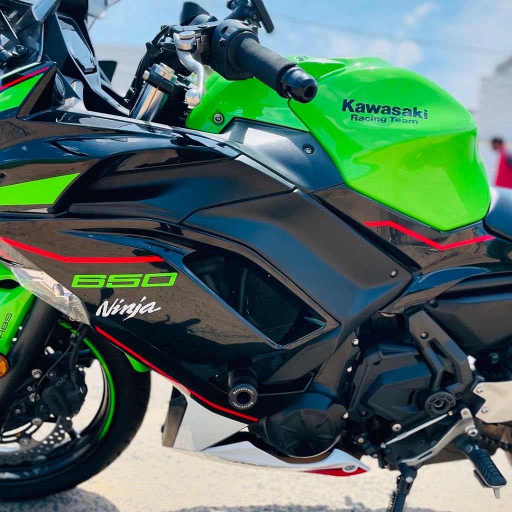 Bike Social - Kawasaki NINJA 650 - 3