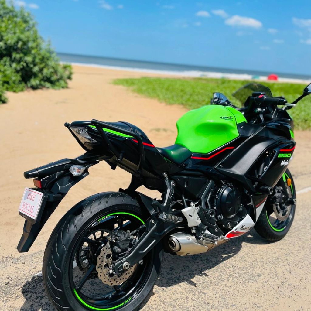 Bike Social - Kawasaki NINJA 650 - 5