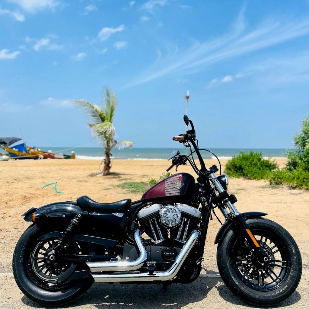 Harley-Davidson 48 - 1