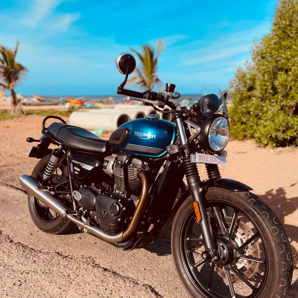 Triumph Street Twin 900 bikesocial -6